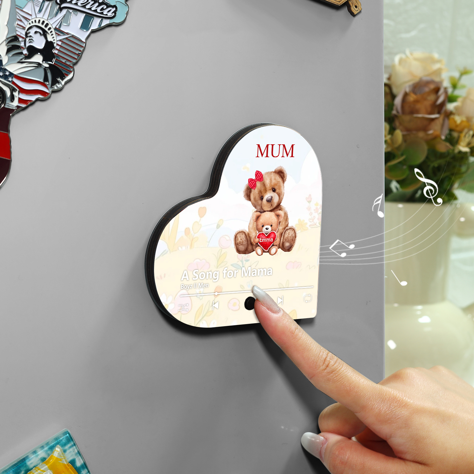Personalisiertes 2 Namen & Lied farbige Acryl-Holz Herz Kühlschrankmagnet mit Musikfunktion - Geschenk für Mama