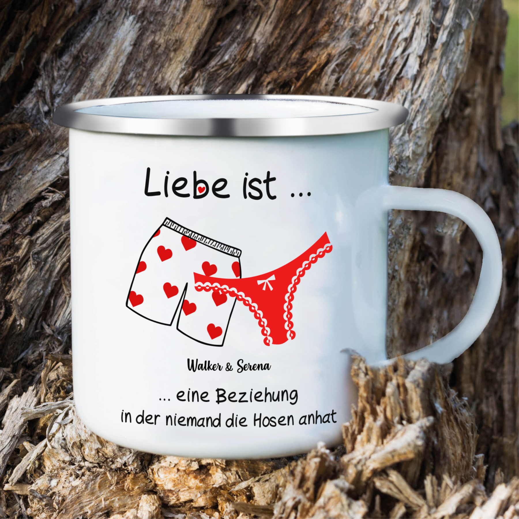 Emaille Tasse-Personalisierbare 2 Namen- Liebe ist eine Beziehung, in der niemand die Hosen anhat-Emaille Becher für Paare