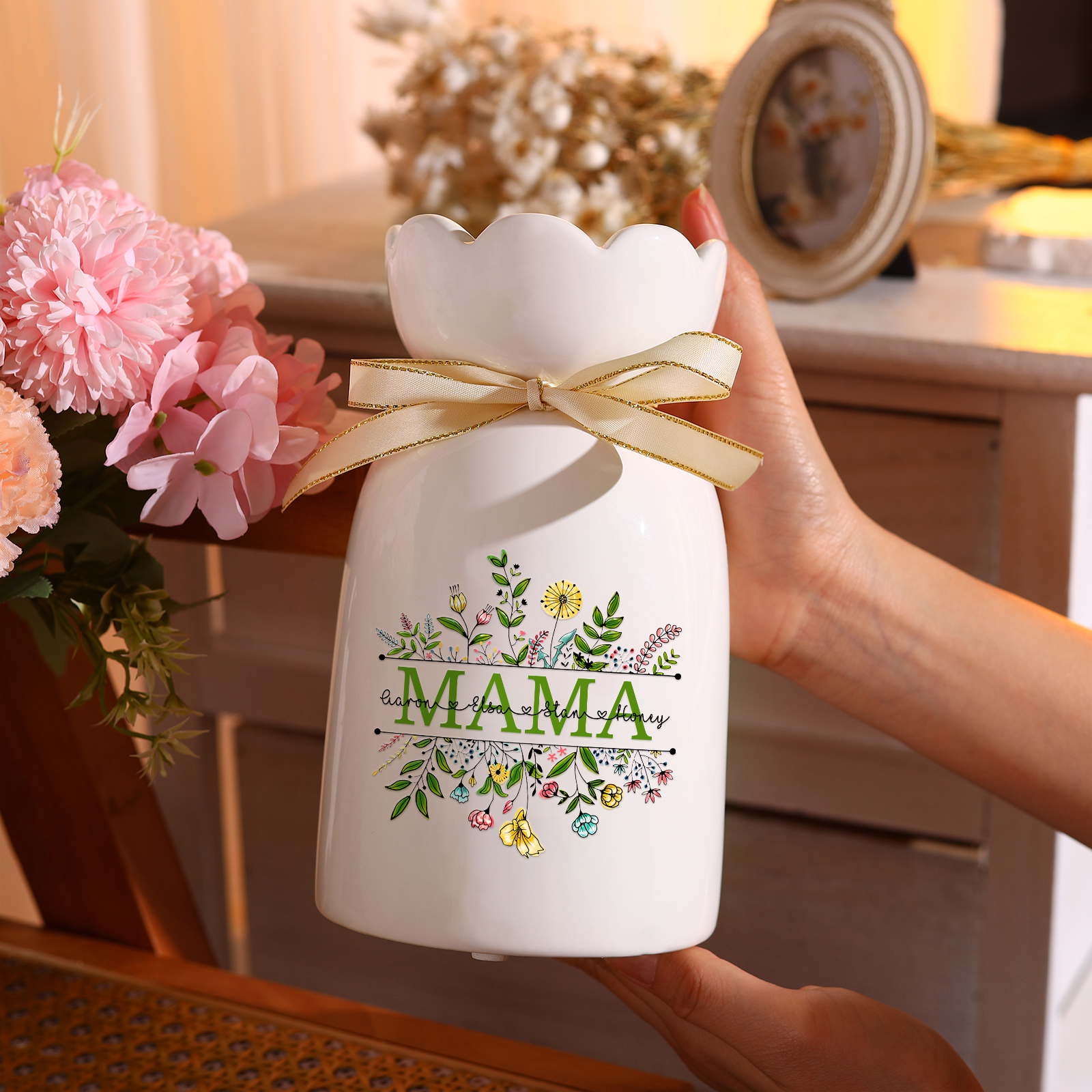 Personalisierte 4 Namen-MAMA Blumen Gießvase mit Henkel Mama Vase-Pefektes Geschenk für Mama 