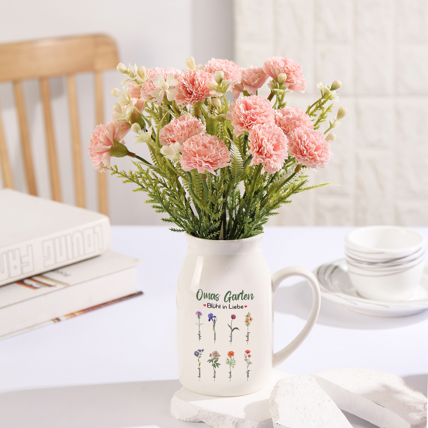 Personalisierte 8 Namen & Text & Geburtsblumen-Omas Garten blüht in Liebe- Gießvase mit Henkel Mama Vase-Pefektes Geschenk für Mama /Oma