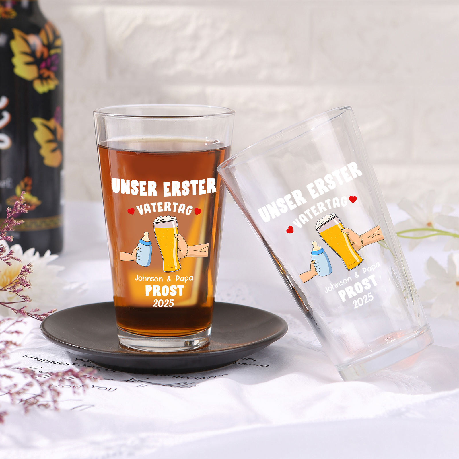 Personalisierter Text Bierglas-Tasse – Unser erster  Vatertag, Prost – Bier-Glastasse für Papa/Sohn