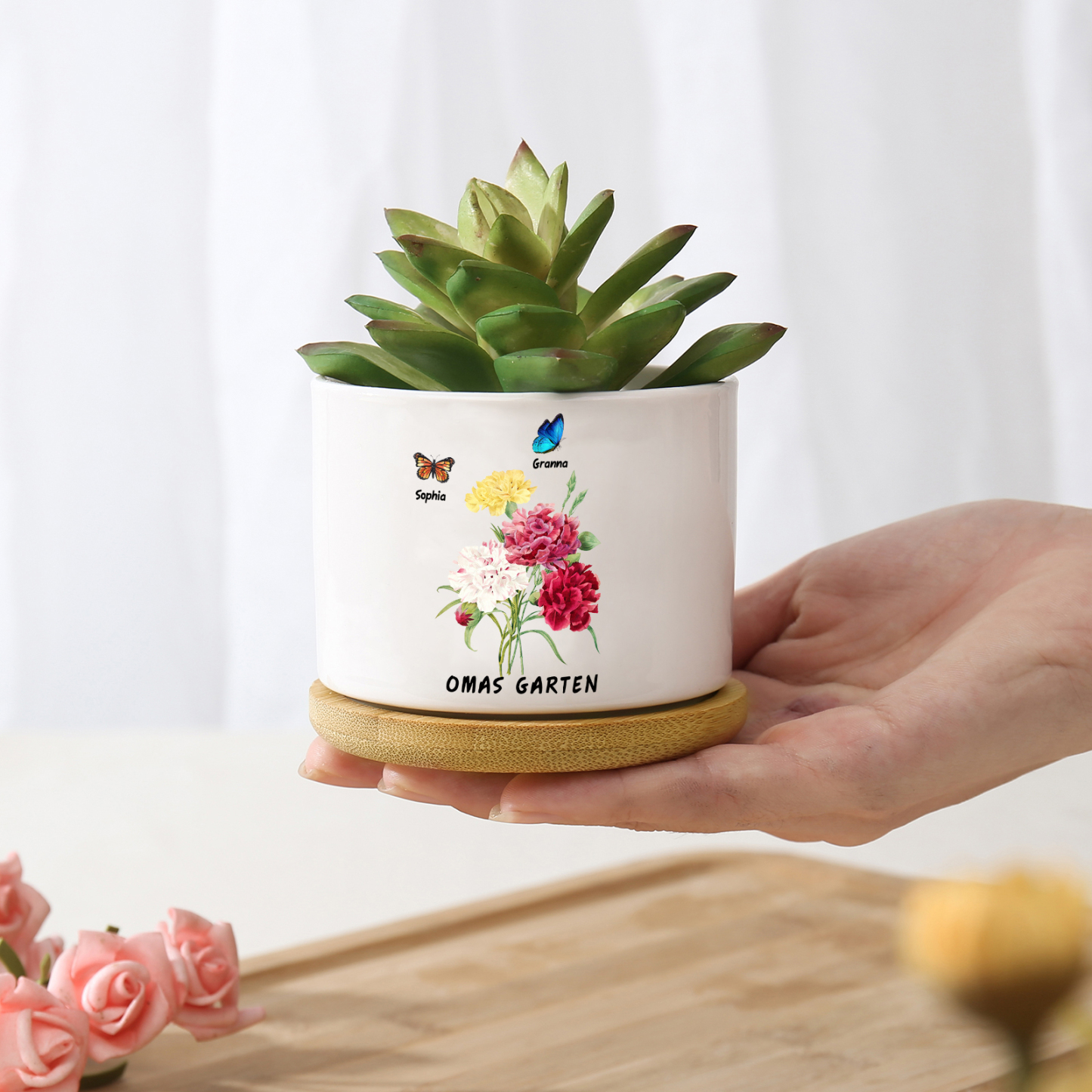 Personalisierbarer Text & 2 Namen vielfarbige Hand in Hand Familie Blumentopf