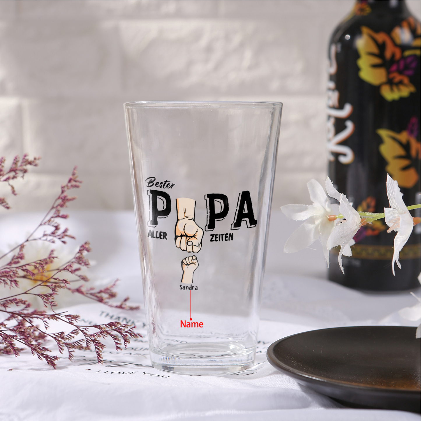 Personalisierte 1-5 Namen mit Faust Bierglas-Tasse – Bester Papa aller Zeiten – Bier-Glastasse für Papa