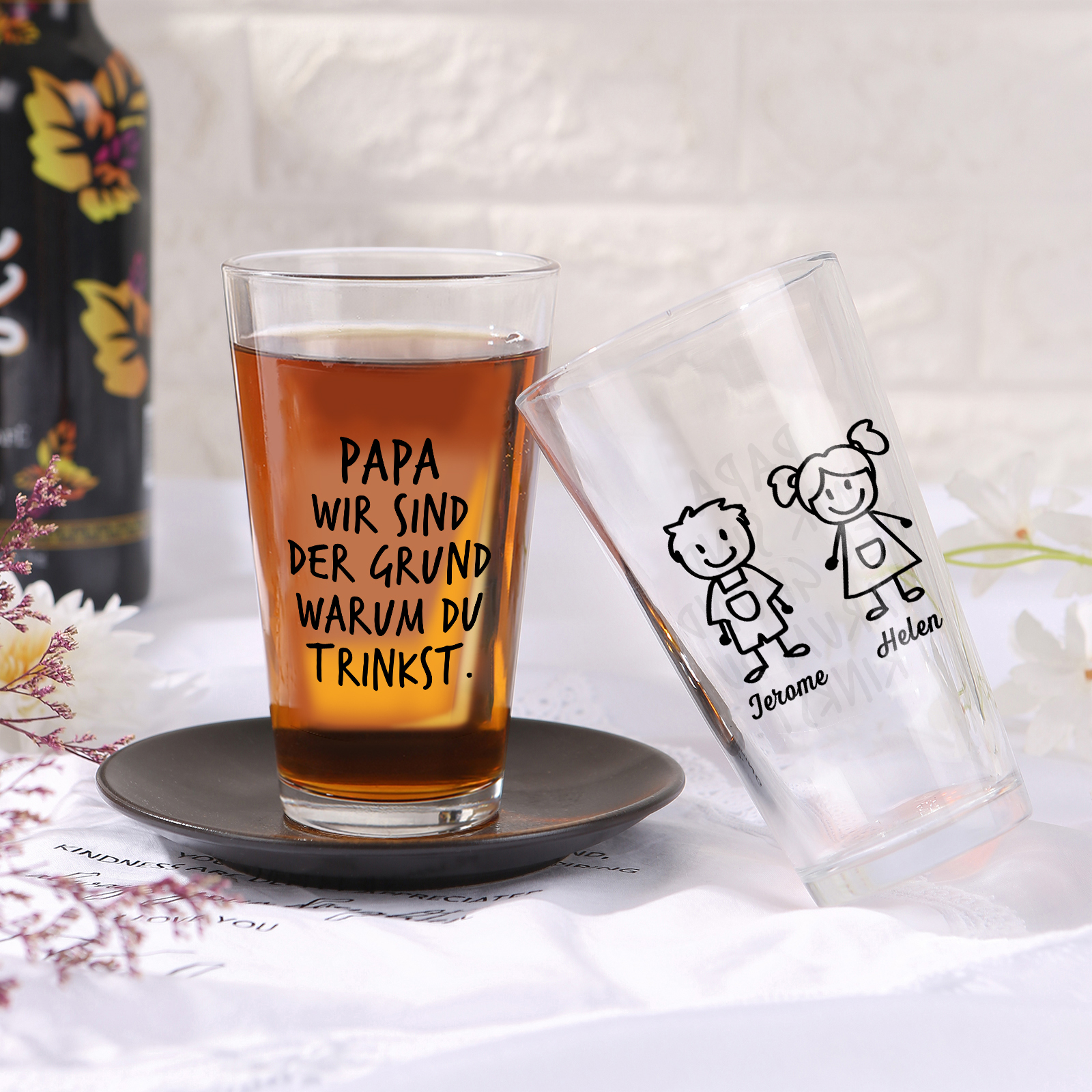 Personalisierte 1-6 Namen mit Faust Bierglas-Tasse – Bester Papa aller Zeiten – Bier-Glastasse für Papa