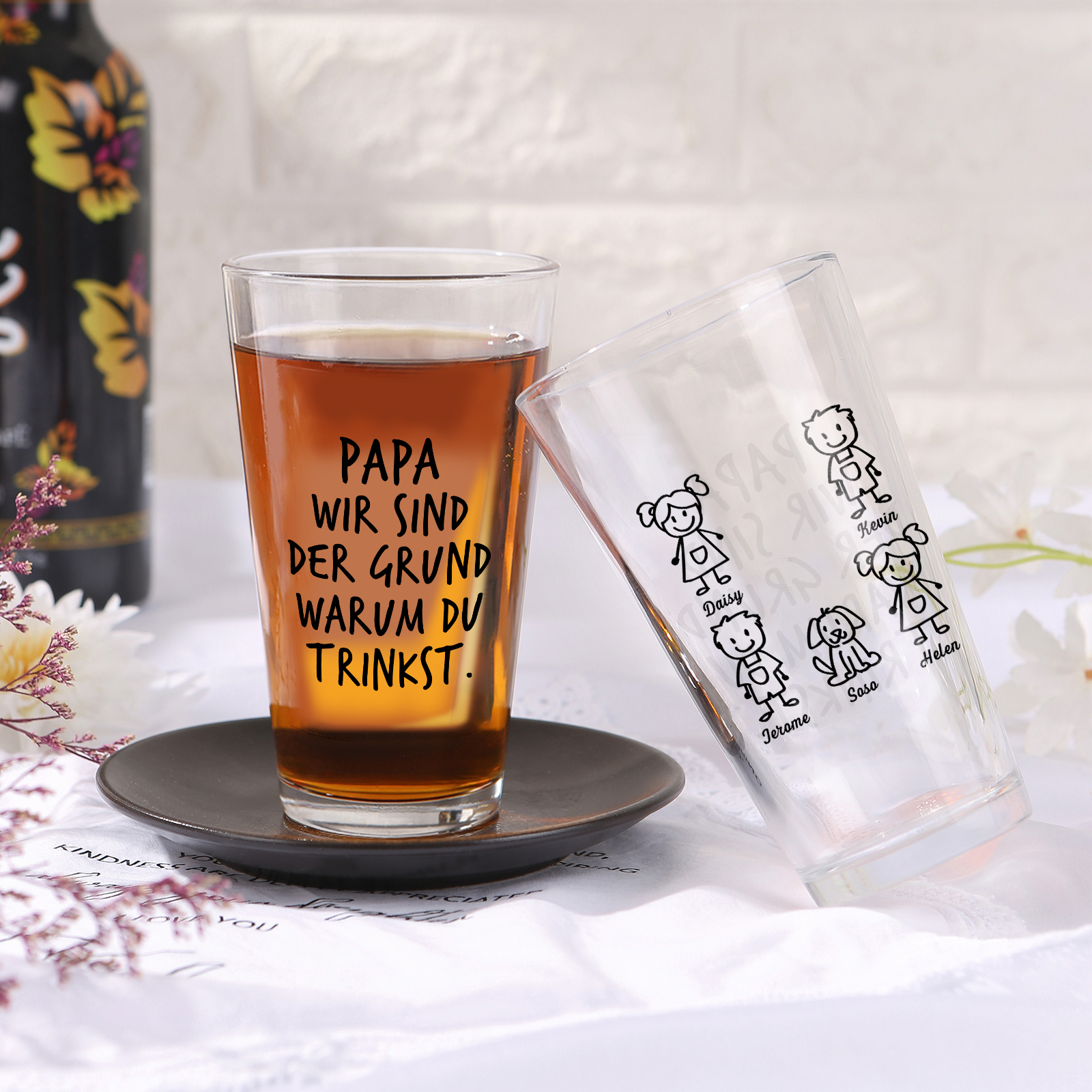 Personalisierte 1-6 Namen mit Faust Bierglas-Tasse – Bester Papa aller Zeiten – Bier-Glastasse für Papa