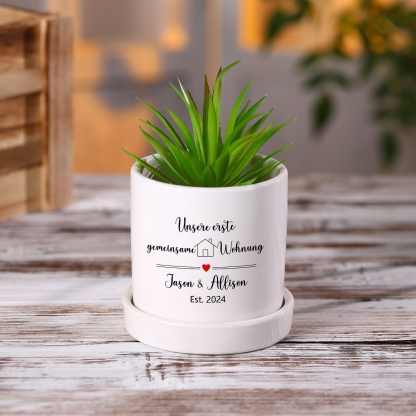 Personalisierbarer Text & Datum Liebespaar Blumentopf Unsere erste gemeinsame Wohnung Einweihungsgeschenk Geschenk für ein neues Zuhause