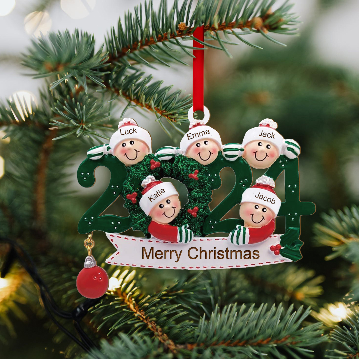 Personalisierter 2-6 Namen & Text Weihnachtsornament 2024 – Familien-Holzanhänger