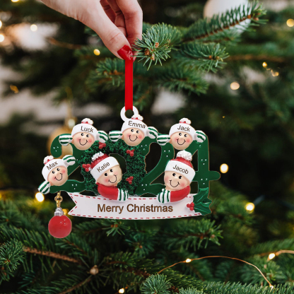 Personalisierter 2-6 Namen & Text Weihnachtsornament 2024 – Familien-Holzanhänger