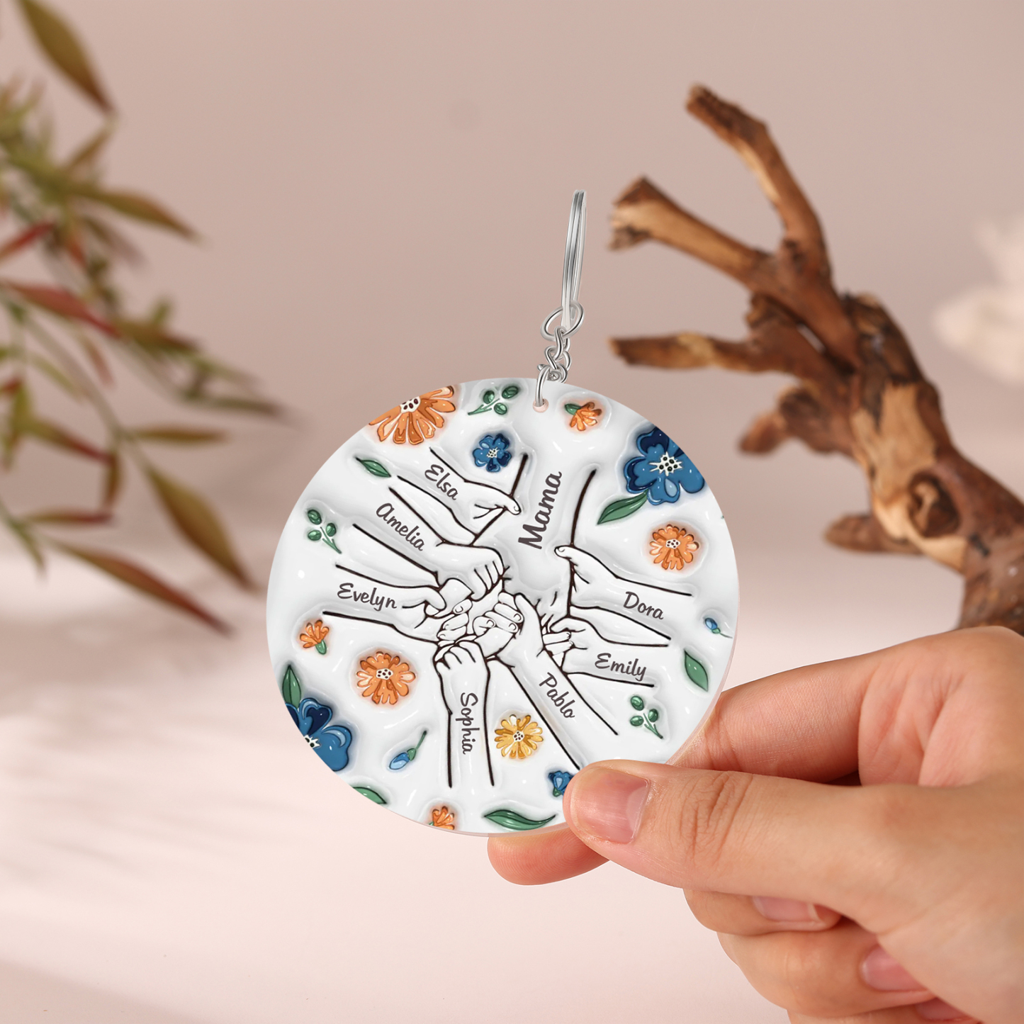 Personalisierte 8 Namen Hand-in-Hand runder Acryl Schlüsselanhänger Weihnachtsornament für Mutter Familie