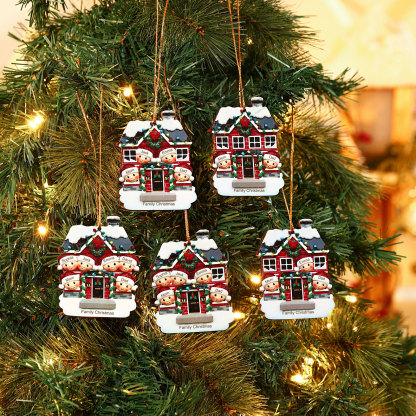Holz Weihnachtsornament-Personalisierte 2-6 Namen & Text Familien-Weihnachtshaus-Dekoration Weihnachtsanhänger