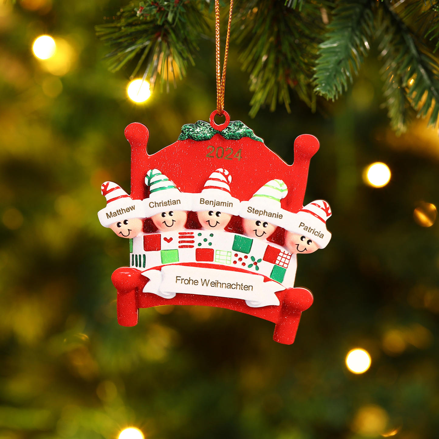 Holz Personalisierte 2-8 Namen & Text Weihnachtsanhänger Familien auf einem Bett mit Weihnachtsmützen Weihnachtsornament