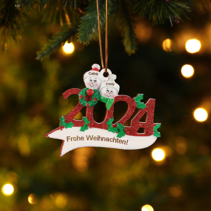 Holz Weihnachtsornament – Personalisierter Text & 2-5 Namen – 2024 Festliche Weihnachtsbaum-Dekoration mit Schneemännern