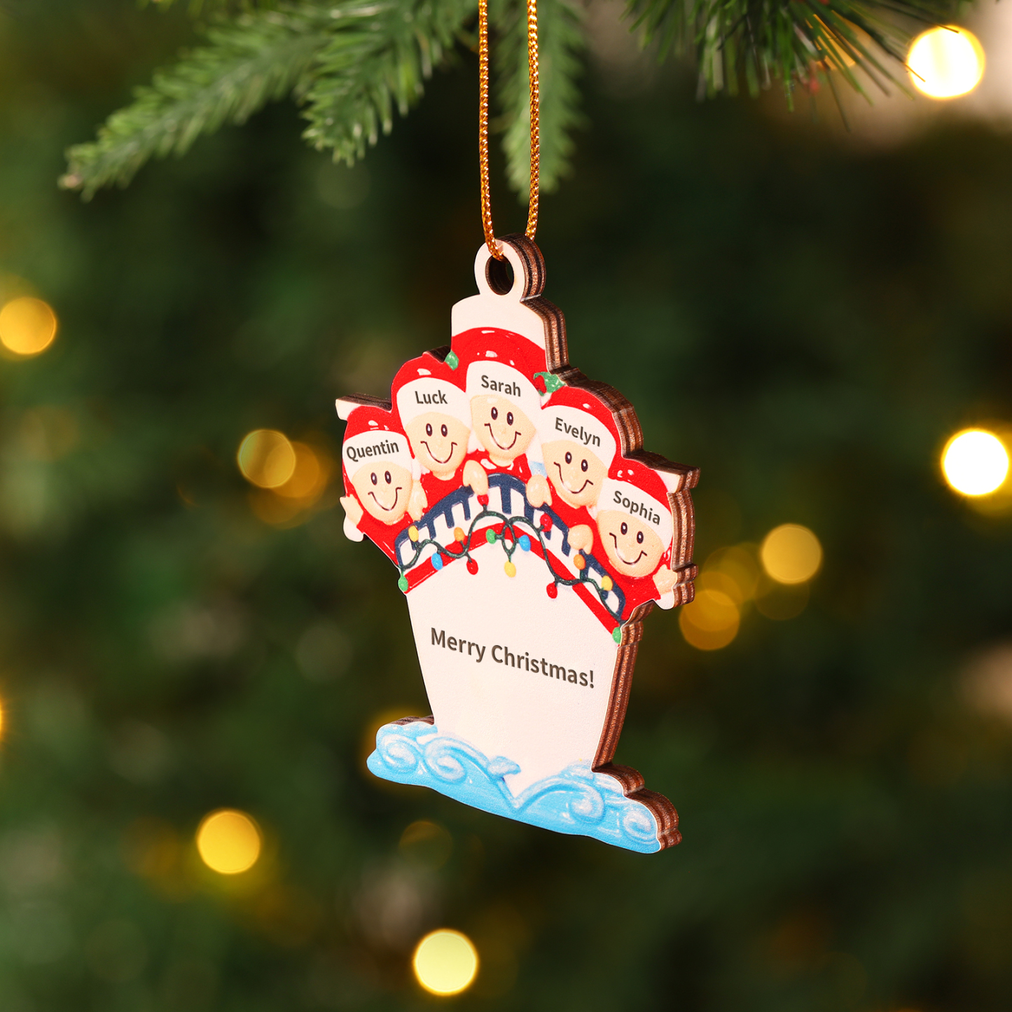 Personalisierter 3-5 Namen & Text Weihnachtsornament – Holzanhänger mit Schiffsmotiv