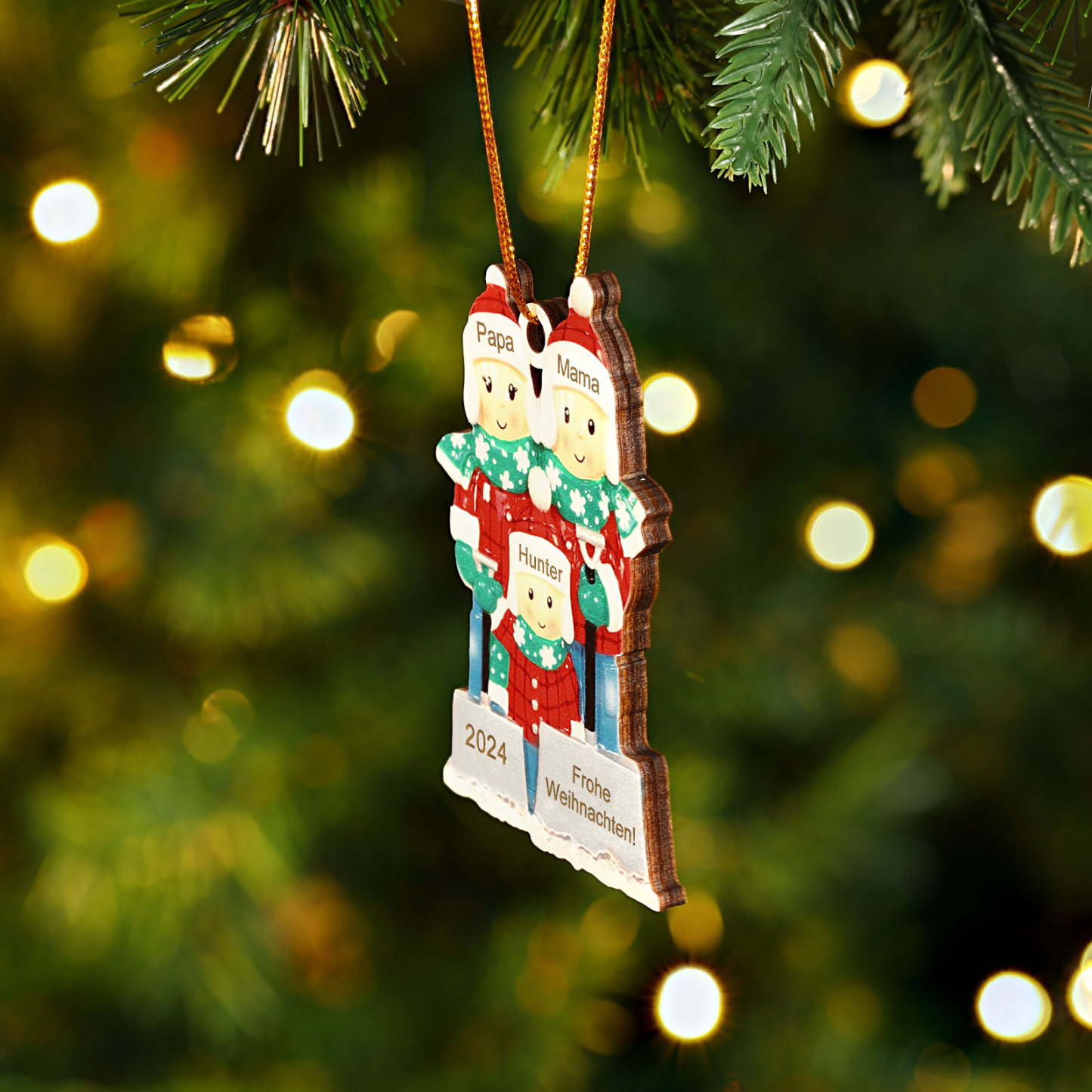Holz Personalisierter Text & 3-6 Namen & Jahr Weihnachtsornament – Familie beim Schneeballschlacht Holz-Anhänger