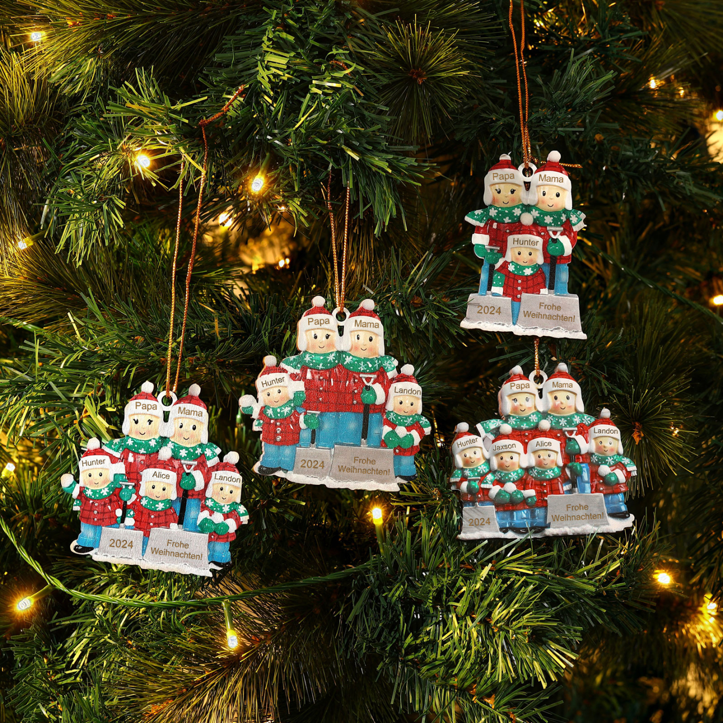 Holz Personalisierter Text & 3-6 Namen & Jahr Weihnachtsornament – Familie beim Schneeballschlacht Holz-Anhänger