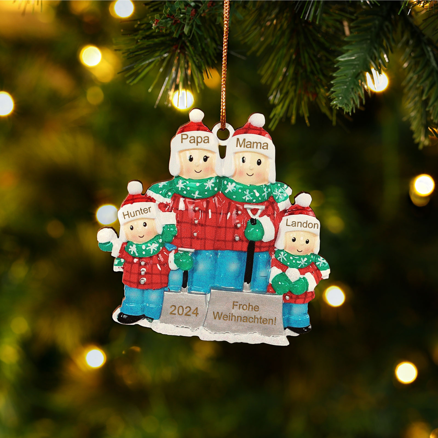 Holz Personalisierter Text & 3-6 Namen & Jahr Weihnachtsornament – Familie beim Schneeballschlacht Holz-Anhänger