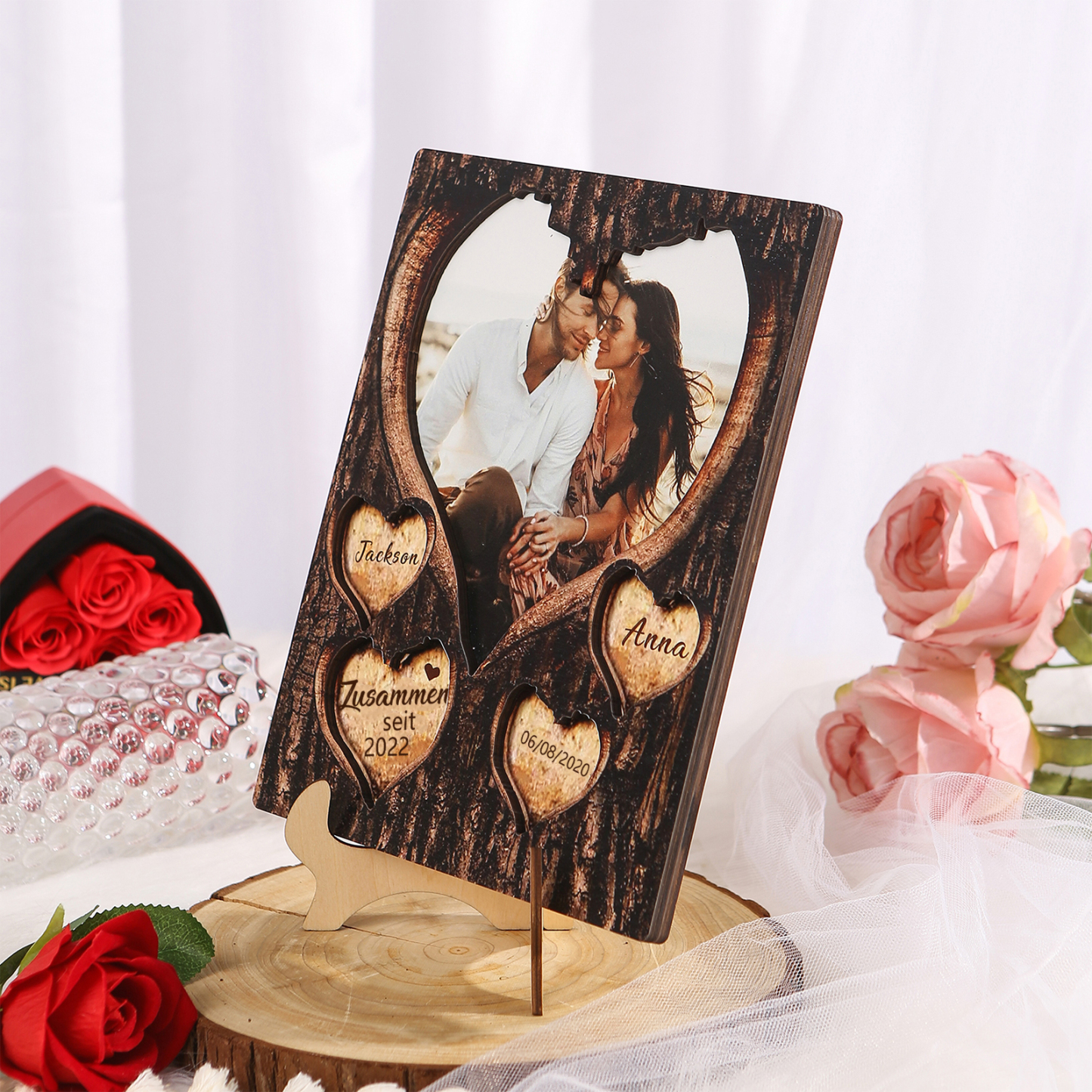 Personalisierte 2 Namen & Foto & Datum & Jahr Holz-Ornament mit Herzgravur - Zusammen seit - Liebesdekoration für Paar