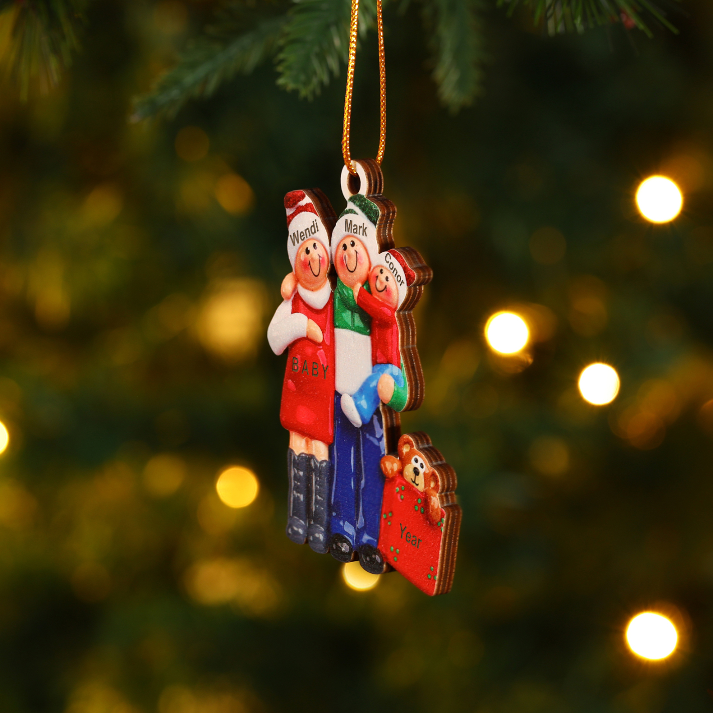 Holz Personalisierter 3 Namen Papa & Mama & Baby Weihnachtsornament – Familie Weihnachtsbaum-Holzanhänger