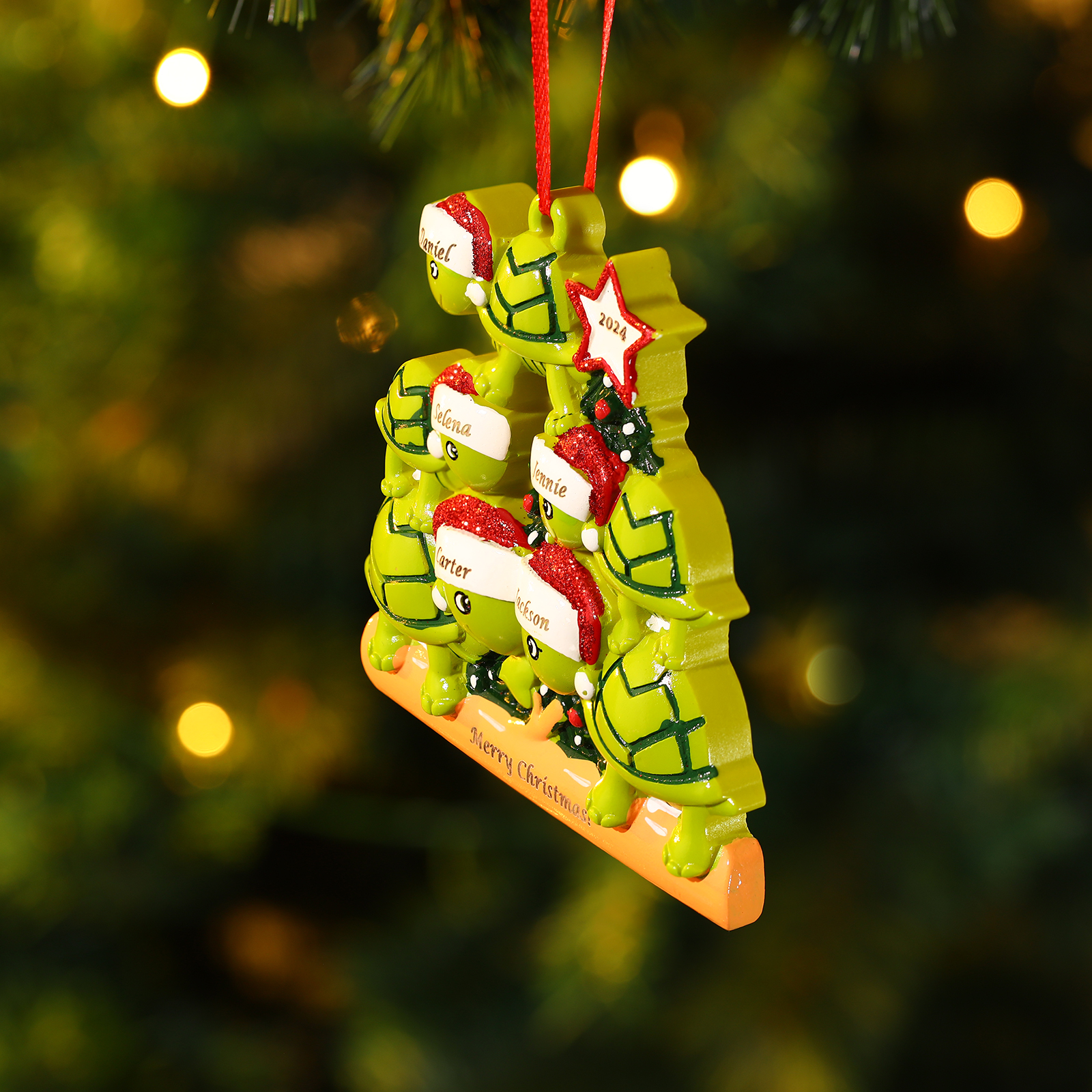 Personalisierter 2-6 Namen & Jahr Weihnachtsornament – Schildkröten Harz Anhänger