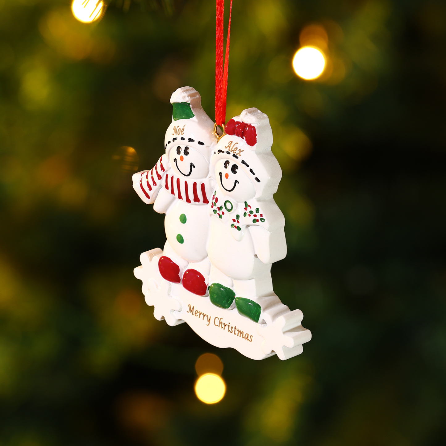 Personalisierter 2-5 Namen & Text Weihnachtsornament – Schneemann-Familie Harz Anhänger