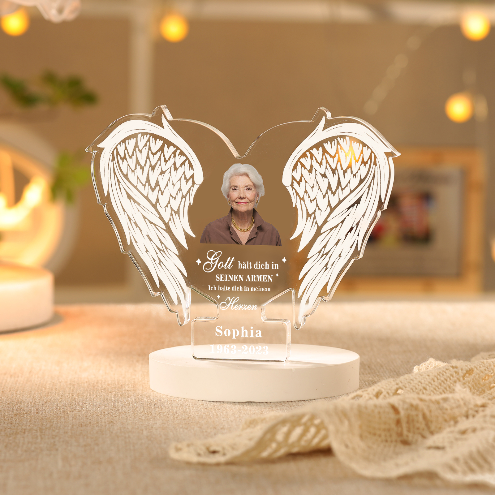 Personalisierter 1 Name & Foto & Datum Gedenkengel Acryl-Deko-Gott hält dich in seinen Armen, ich halte dich in meinem Herzen-Trauer Schreibtischdekoration