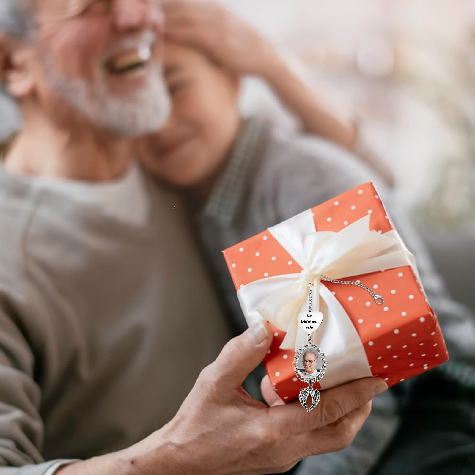 Personalisiertes Foto Gedenk-Anhänger mit Engelsflügeln – Du fehlst mir sehr – Unvergessliche Erinnerungen Geschenk