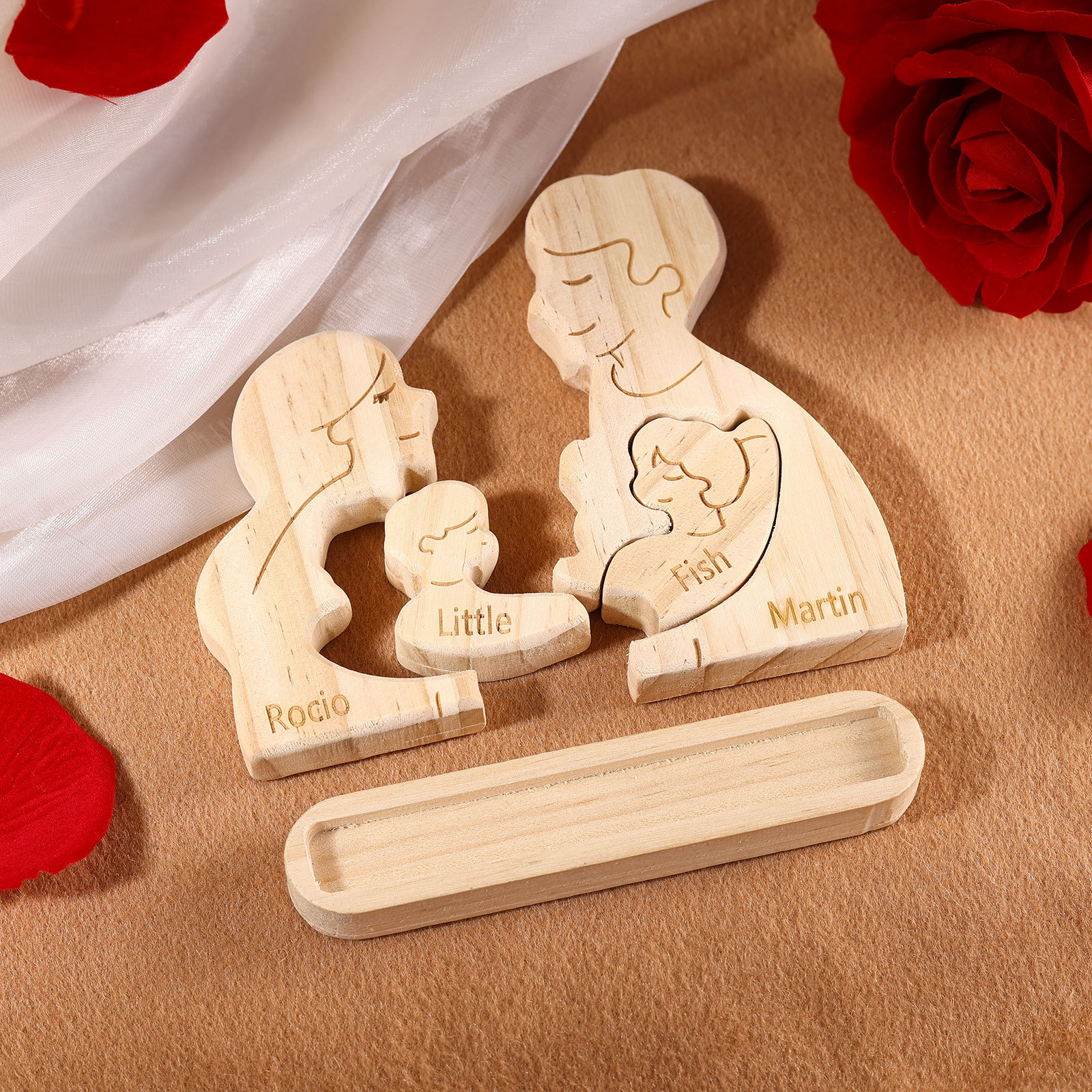 Holzskulptur-Personalisierte 2-5 Namen Familien Umarmung Holz Deko – Schreibdekoration für Familie