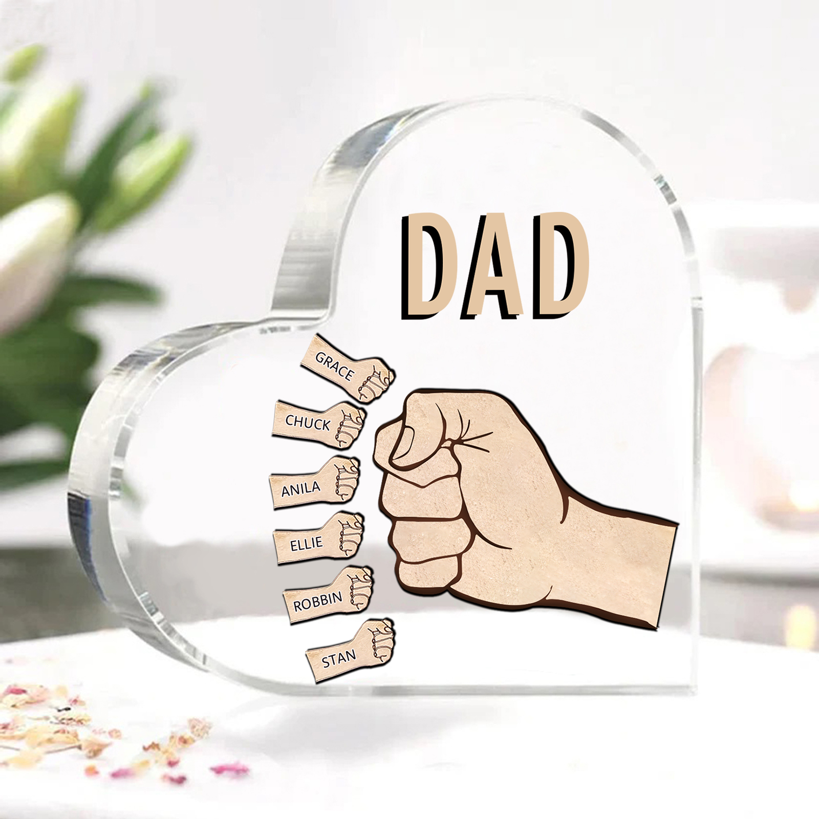 Personalisierte 6 Namen & Text Acryl-Deko mit Faust Herz Schreibtischdekoration für Vater/Großvater