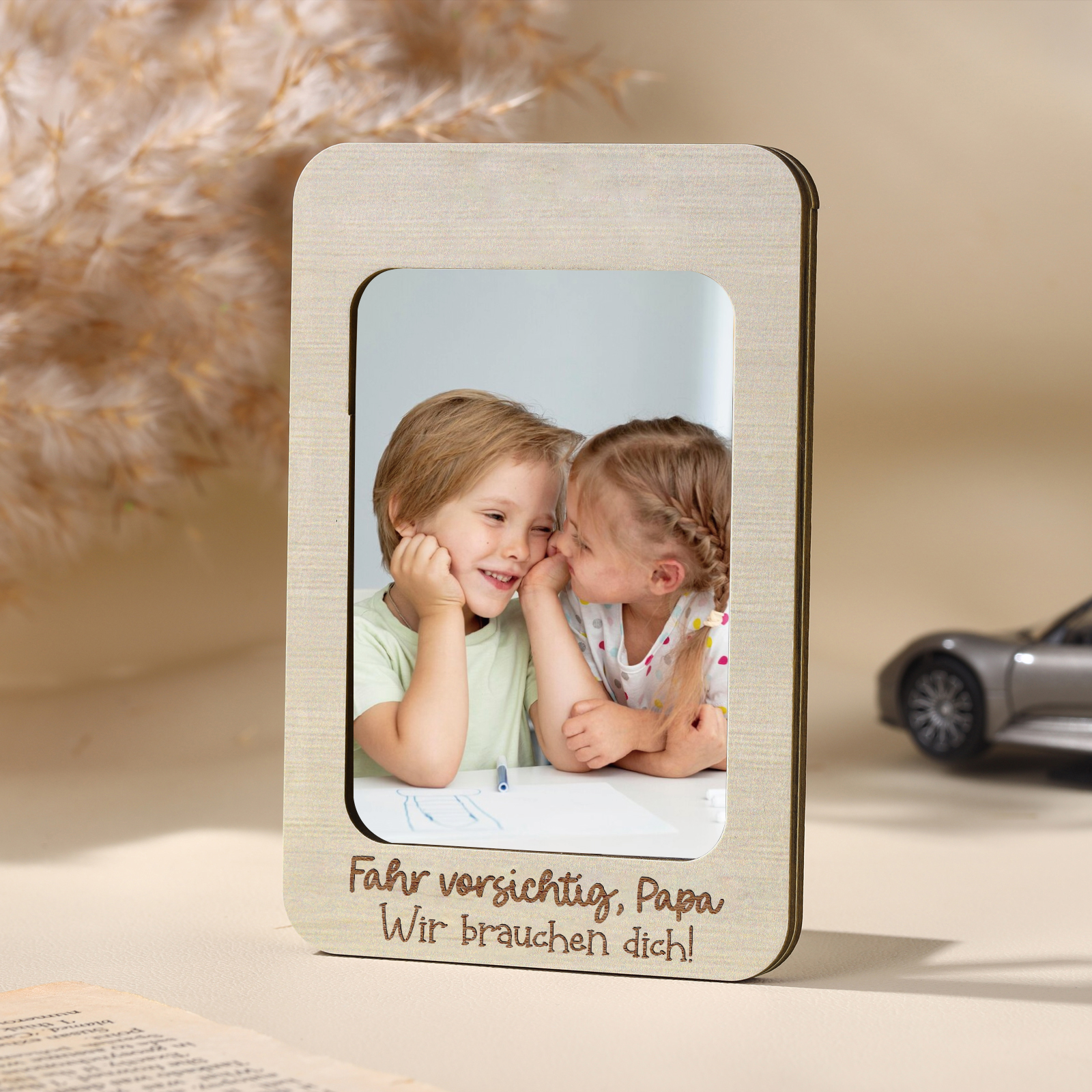 Personalisierter mit 1 Foto & 2 Texte Holzanhänger fürs Auto – Ein einzigartiges Erinnerungsstück 