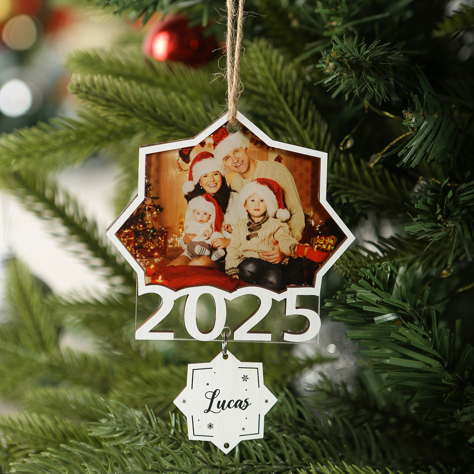Personalisierter Foto-Stern Christbaumanhänger, mit Datum und 1-4 Namen aus Holz & Acryl, Weihnachtsanhänger, Ornament