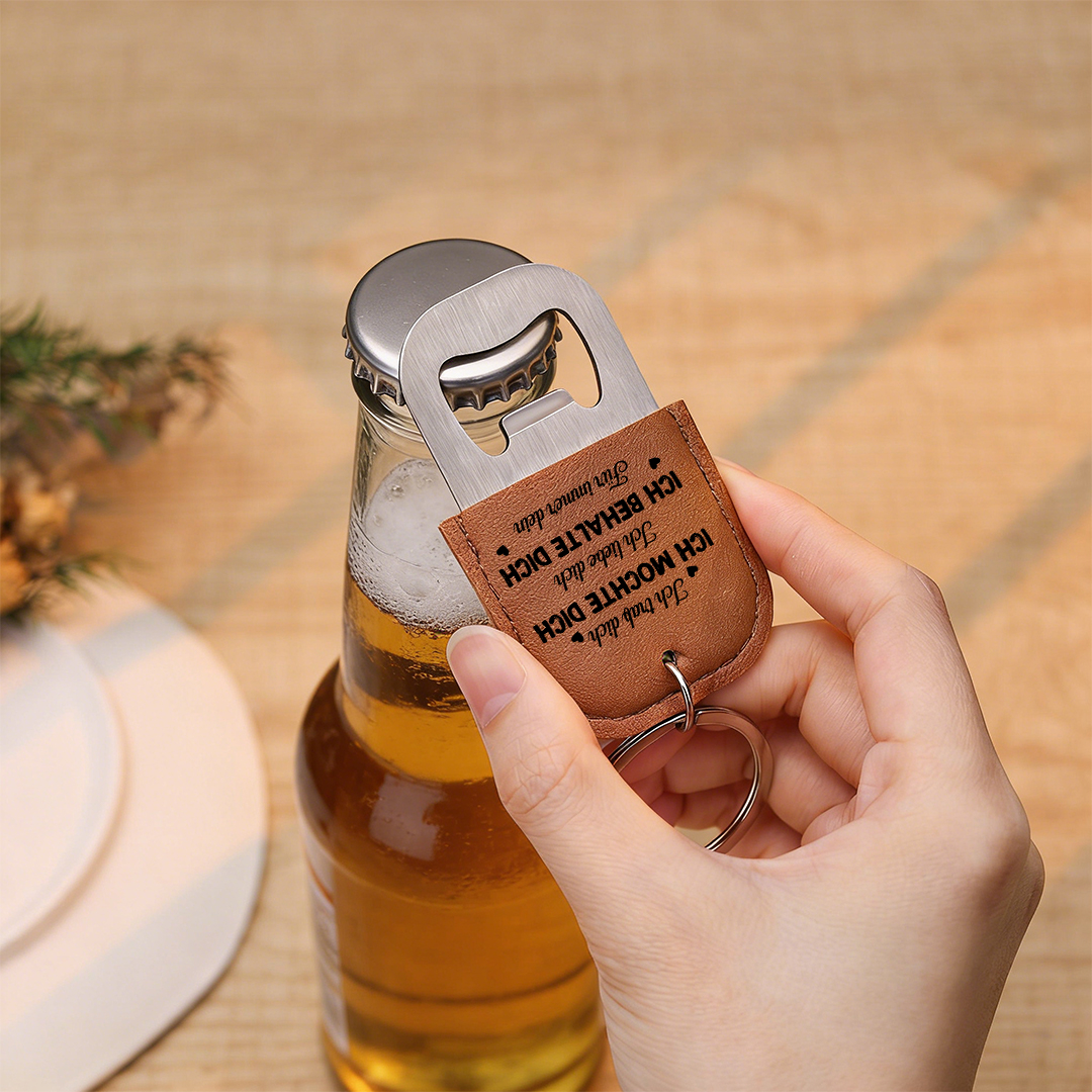 Personalisierter Leder-Schlüsselanhänger mit Flaschenöffner für Paare mit 2 namen