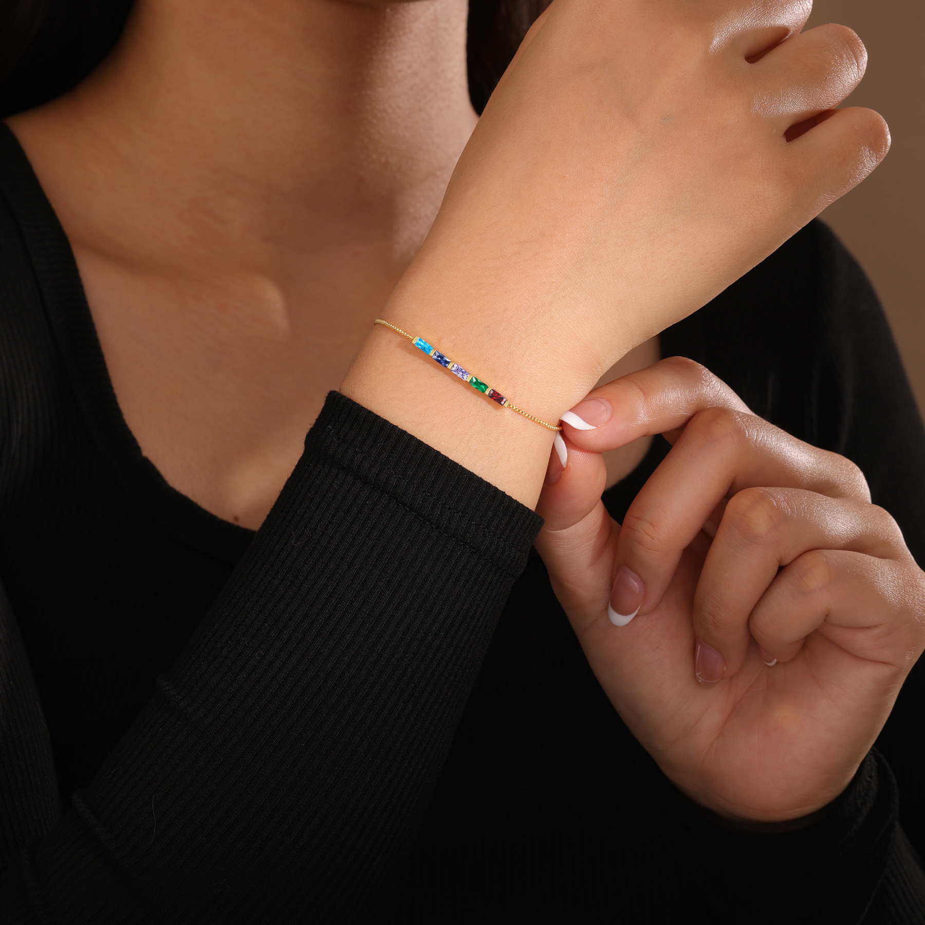 Personalisierbares Armband aus 925er Silber, altvergoldet, mit 2–6 individuellen Geburtssteinen