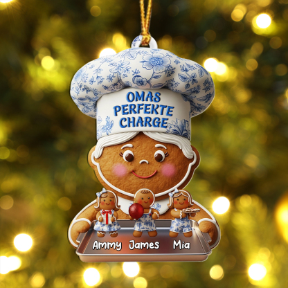 Personalisiete Lebkuchen-Oma Weihnachtsanhänge mit Kinde——"OMAS PERFEKTE CHARGE"
