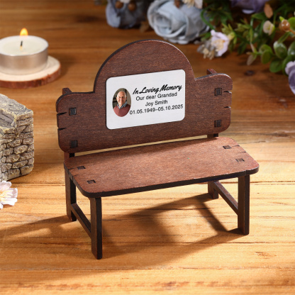 Individuelle Gedenkbank Personalisierter Gedenkstuhl Ornament „In liebevoller Erinnerung“ Geschenk für die Familie |  Kettenmachen