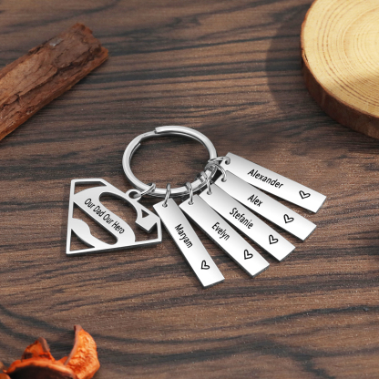 Personalisierbarer Text & 5 Namen Papa werden geschaffen weil Kinder warhe Helden brauchen Schlüsselanhänger-Geschenk mit Nachrichtenkarte