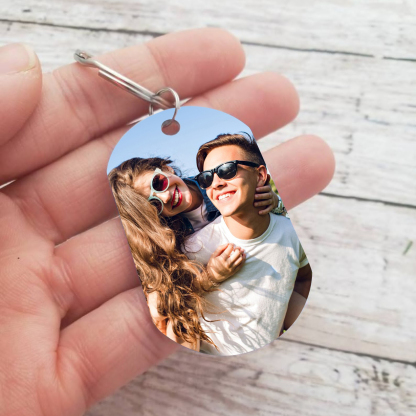 Personalisierter Schlüsselanhänger mit Ihrem Paarfoto – Liebe zum Mitnehmen