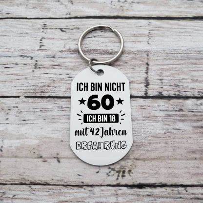 Personalisierter Schlüsselanhänger mit Foto und Alter des Großvaters – Eine besondere Erinnerung für ihn