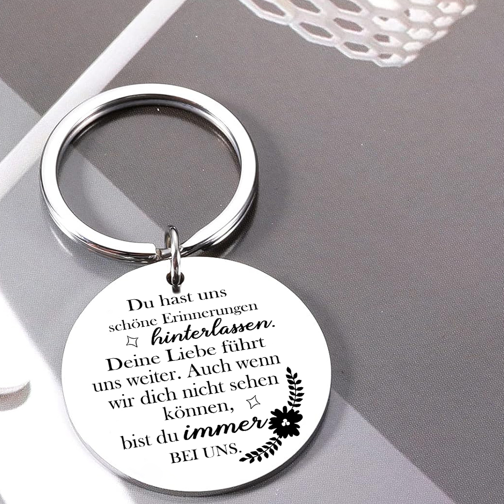 Personalisierbarer 1 Name Schlüsselanhänger mit Gravur -Schöne Erinnerungen hinterlassen- Geschenk für Oma Großmutter