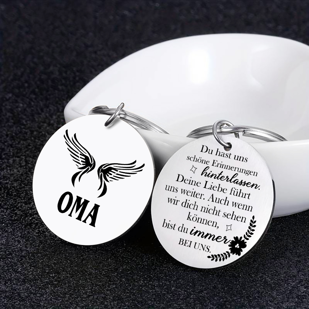 Personalisierbarer 1 Name Schlüsselanhänger mit Gravur -Schöne Erinnerungen hinterlassen- Geschenk für Oma Großmutter