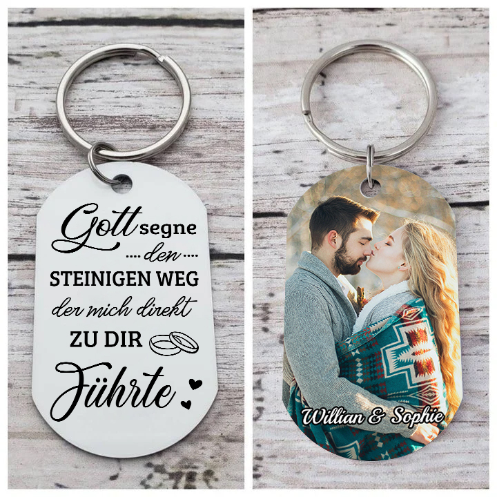 Personalisiertes Foto & 2 Namen – Gott segne den steinigen Weg, der mich direkt zu dir führte – Metall-Schlüsselanhänger für Paar