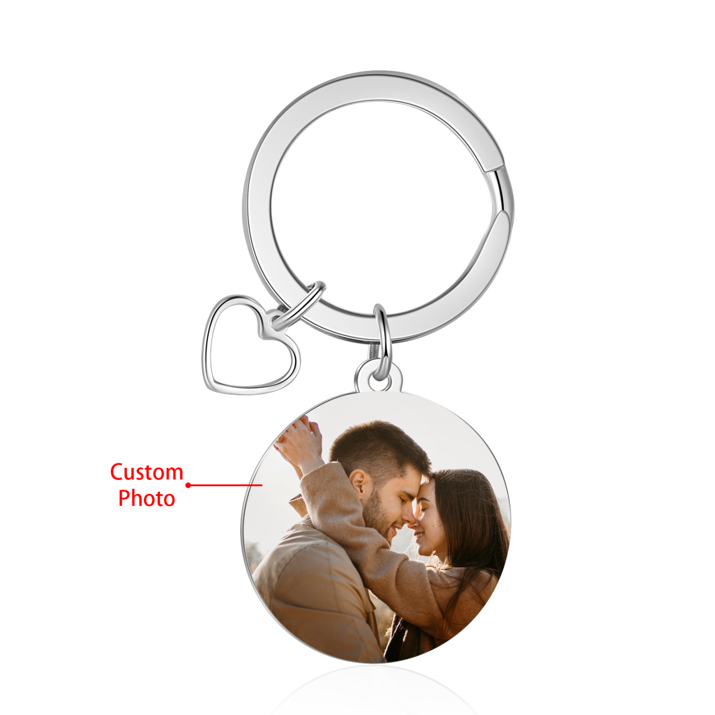 Personalisiertes Foto & 2 Namen runder Metall-Schlüsselanhänger – Liebe braucht nur zwei Herzen – Schlüsselanhänger mit Herz für Paar