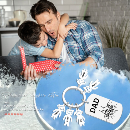 Personalisierte 5 Namen & Text Schlüsselanhänger mit Faust für Papa
