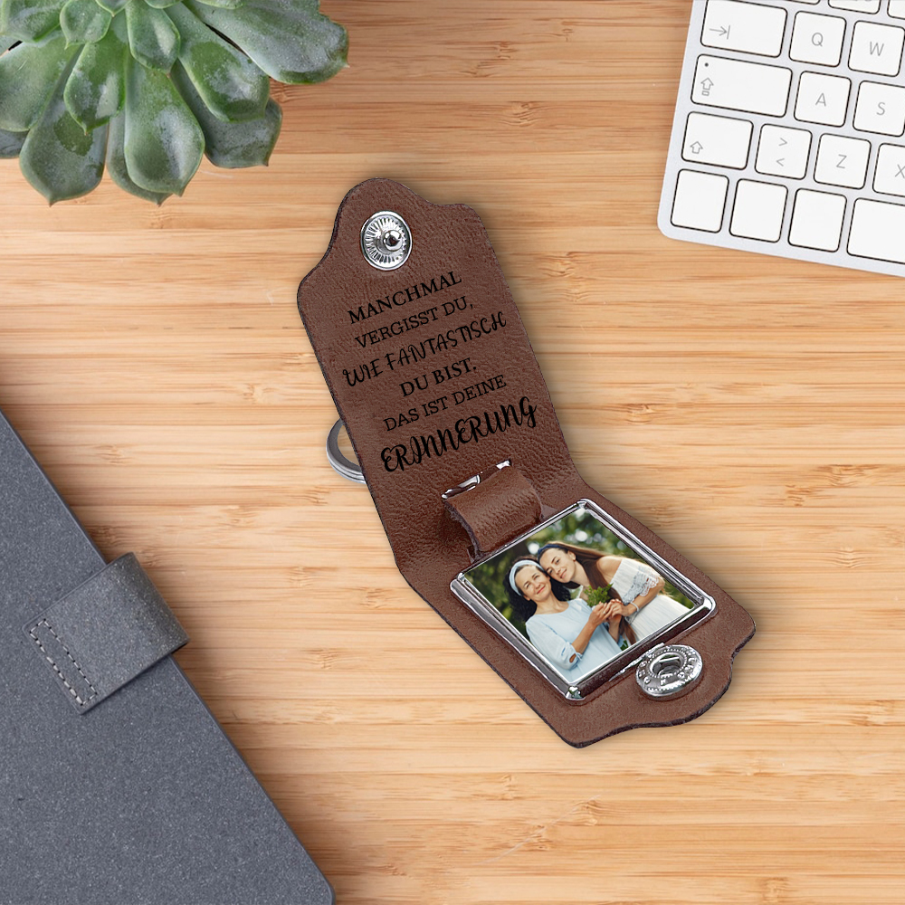 Personalisierter Foto & Name & Geburtsblume Leder Schlüsselanhänger-MANCHMAL VERGISST DU, WIE FANTASTISCH DU BIST-Schlüsselanhänger aus Leder für Mama