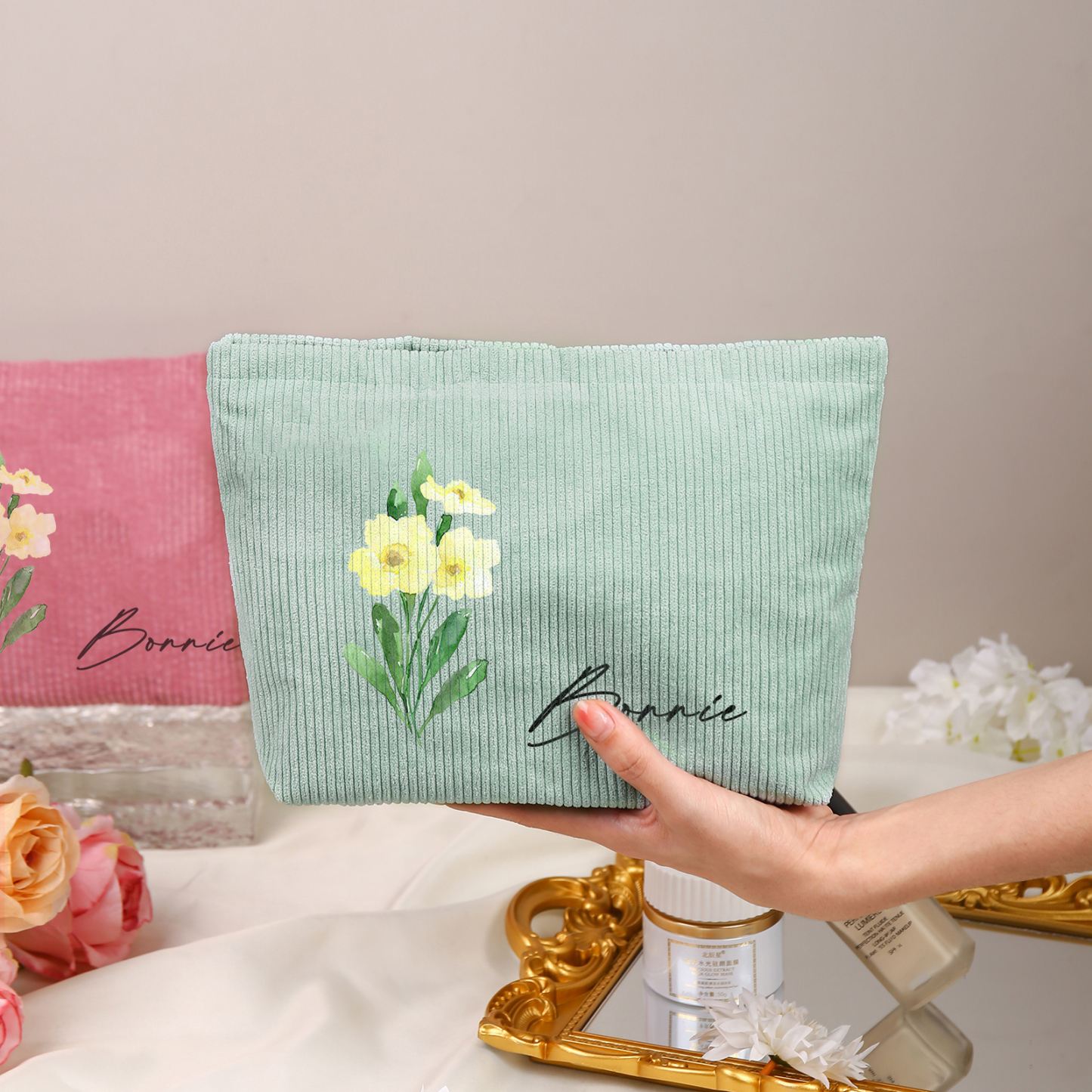 Personalisierter 1 Name & Geburtsblume Kord Schminktasche in 4 Farben