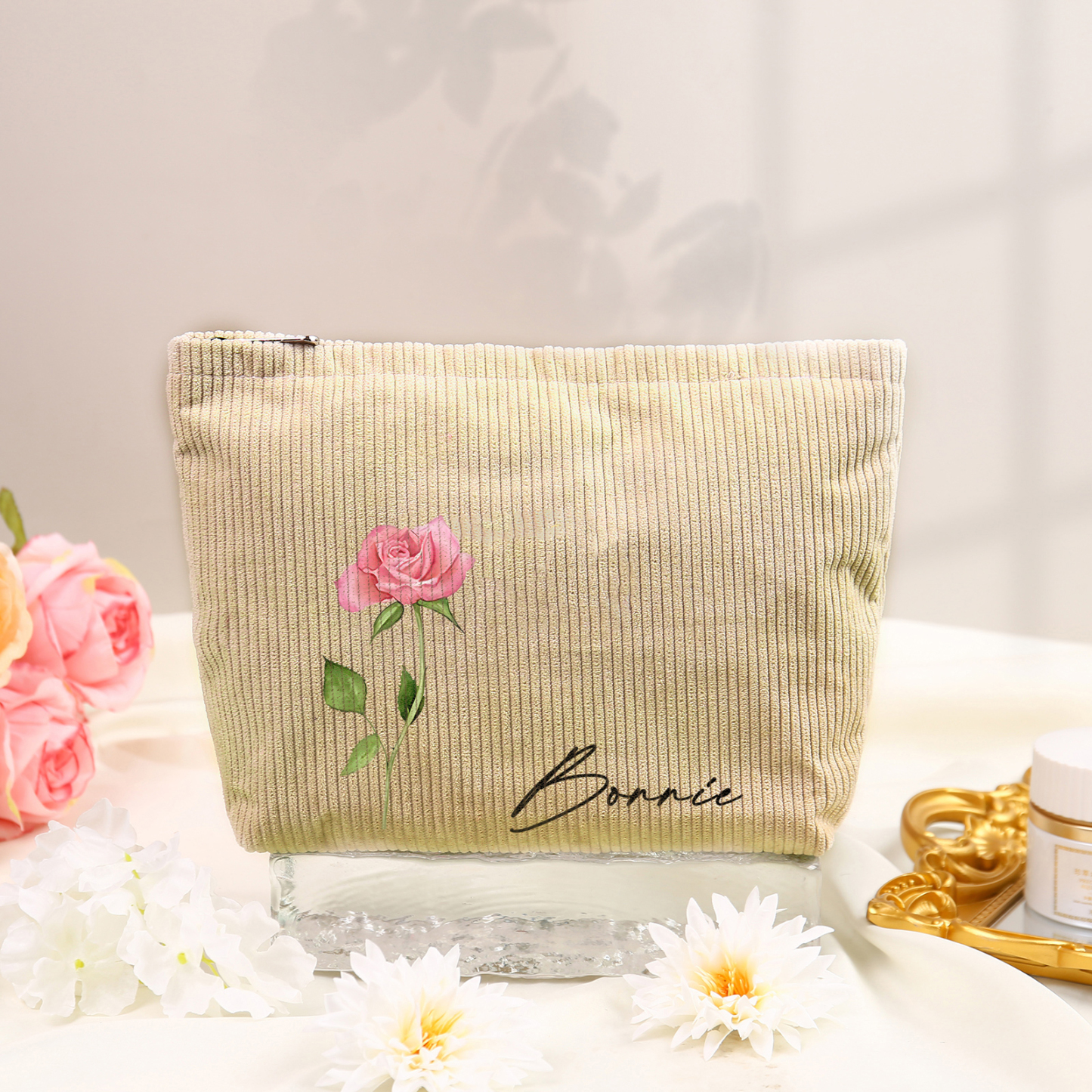 Personalisierter 1 Name & Geburtsblume Kord Schminktasche in 4 Farben