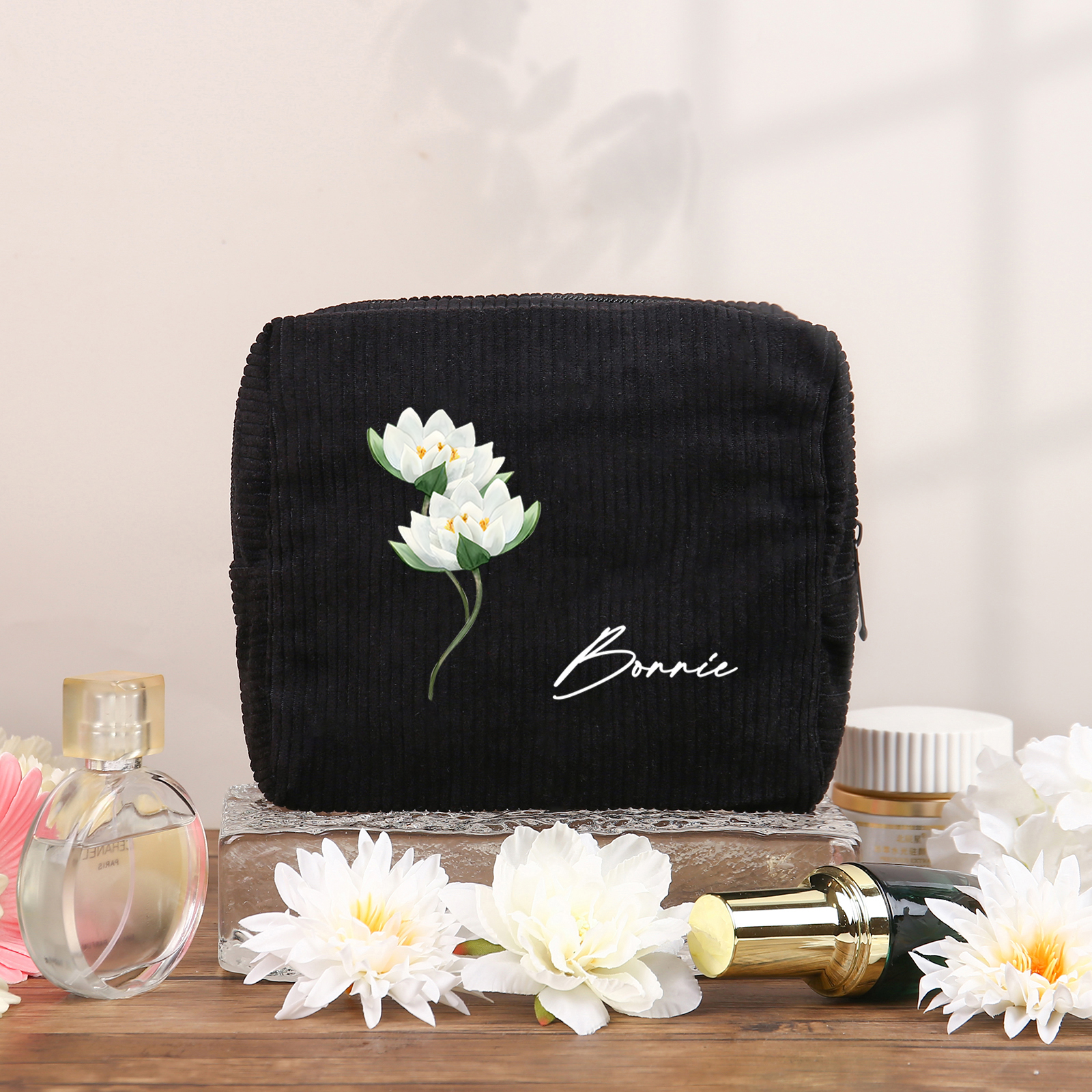 Personalisierter 1 Name & Geburtsblume Kord Schminktasche