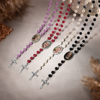 Personalisiertes Foto Perlen Halskette mit Kreuz in 4 Farben erhältlich