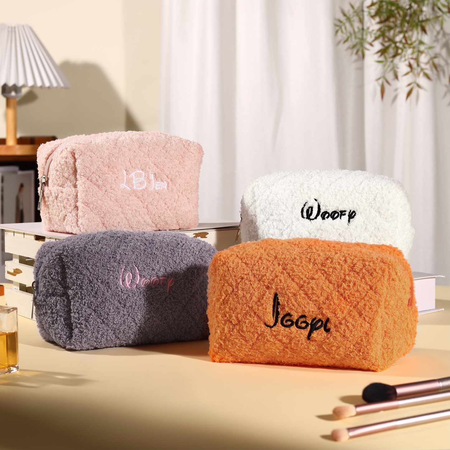 Personalisierter 1 Name Plüsch tragbar Schminktasche