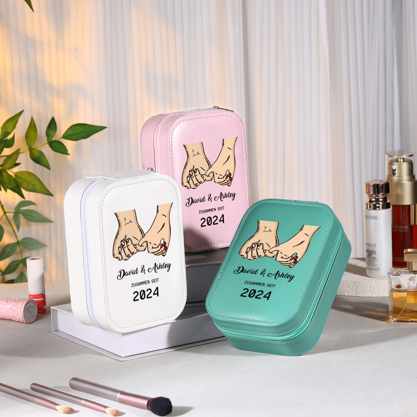 Personalisierte 2 Namen & Datum Hand in Hand Zusammen Seit Aufbewahrungsbox mit Spiegel Rosa Weiß Grün PU-Leder & Glas Kosmetikspiegel mit 3 Lichtfarben