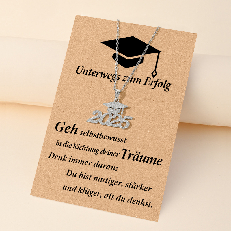 Bachelor-Hut-Halskette-Unterwegs zum Erfolg-Einschulung Geschenk für Absolventen 2025